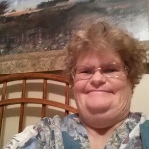 Meet your Posher, Loretta